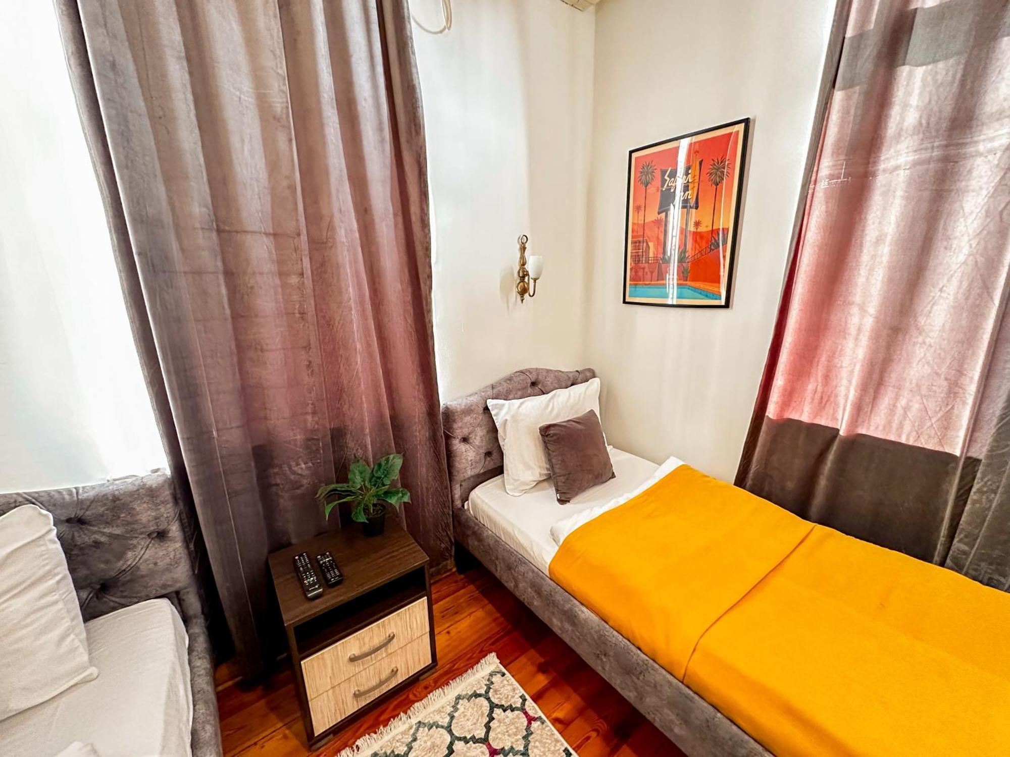 The Only One Apartments Ni Exterior foto