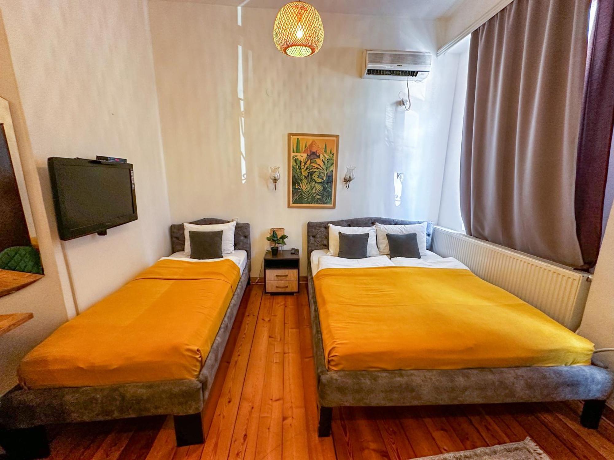 The Only One Apartments Ni Exterior foto